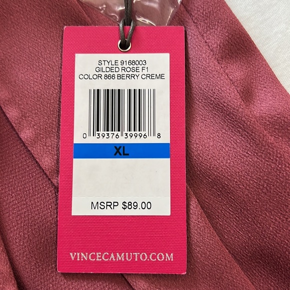 Vince Camuto Top - Brand new with tags - Picture 2 of 2